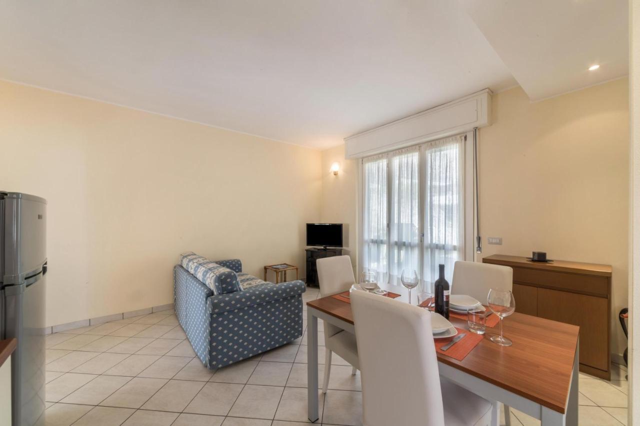 Casa Vista Cipressi Διαμέρισμα Βαρένα Εξωτερικό φωτογραφία